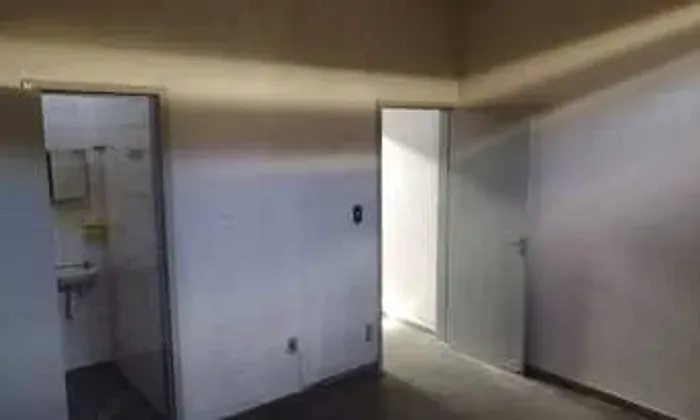 Procuro garotos para dividir aluguel no bandeirante 
