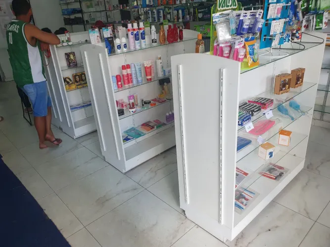 VENDO mobiliário FARMÁCIA completo!