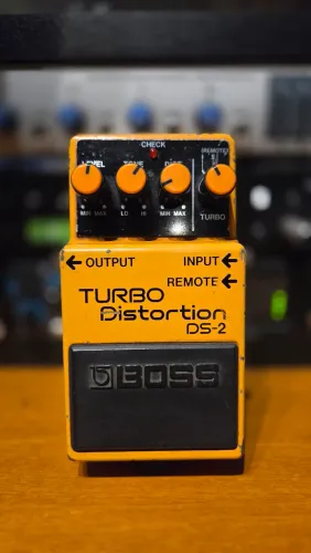 Pedak Boss Turbo Distortion DS-2