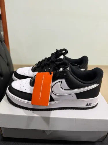 Tênis Air force 1-07 original tamanho 42