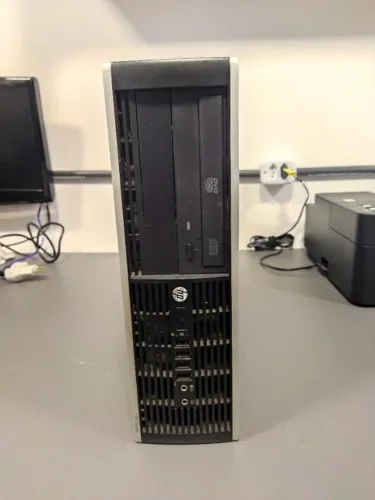 Computador HP Compaq Elite 8 300 Small form factor