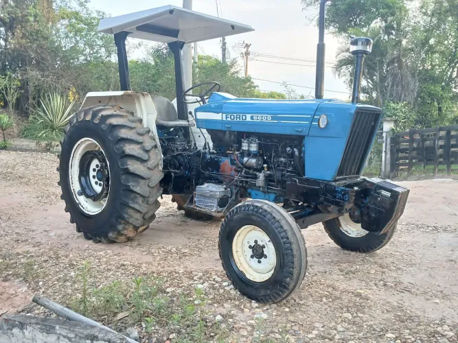 Trator ford 6600