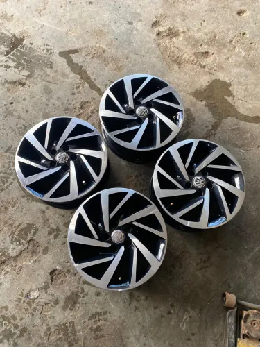 Rodas aro 15 5 furos