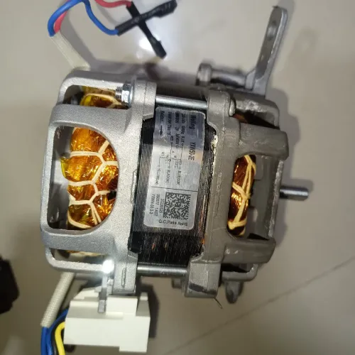 Sucata para retirada de cobre. Motor