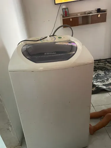 Vendo esse fogão em perfeito estado e essa máquina ela não está centrifugando