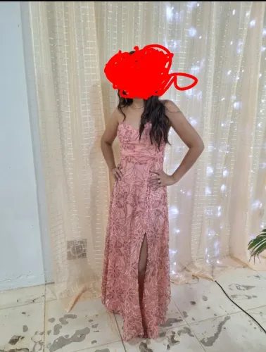 Vestido de festa.