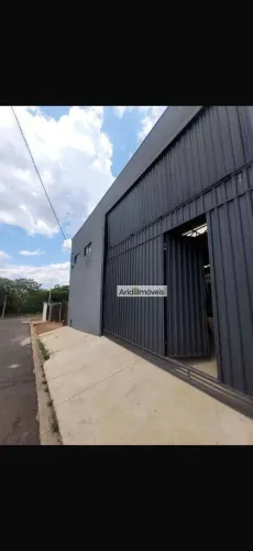 Barracão à venda, 215 m² por R$ 550.000 - Menezes - Bady Bassitt/SP