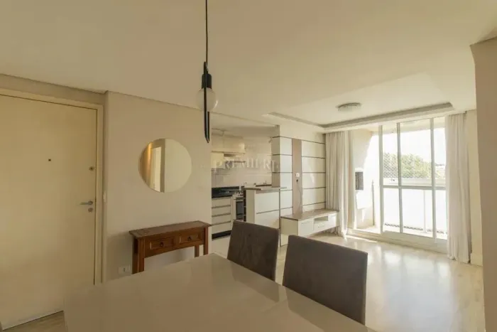 Apartamento com 2 dormitórios para alugar no Capão Raso - Curitiba/PR