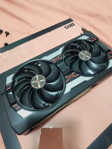 Placa de video rx 5700 xt 8gb GDDR6 funcionando perfeitamente.!