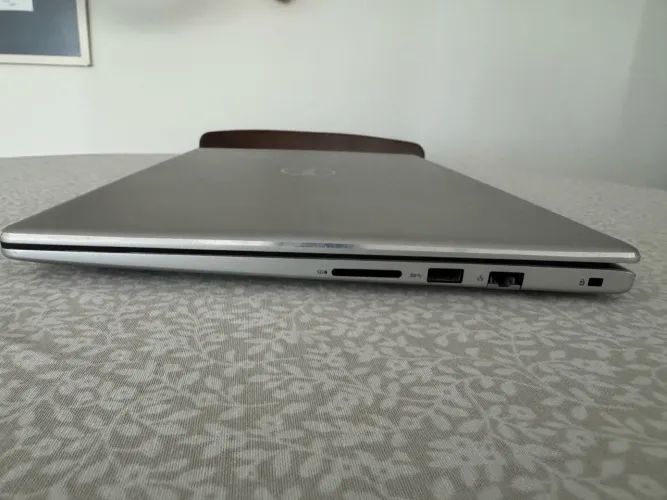 Dell Inspiron 7580 15.6 / i7 / 16Gb / MX150 / SSD 480