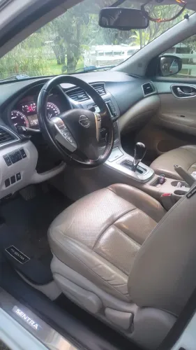 Nissan Sentra Unique 2.0 Flex Fuel 16V Aut. 2016