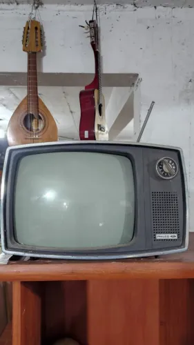 Vendo Antiga Tv Philco Ford