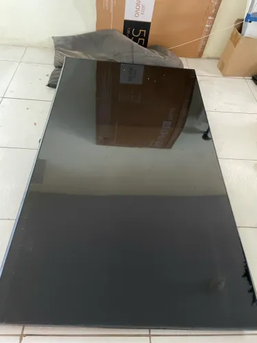 Tv 75 polegadas apenas tela trincada