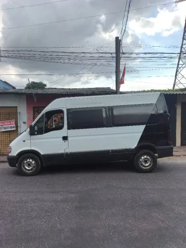 Renault Master 2.8 DTI Furgão Dies.longo Alto 2003