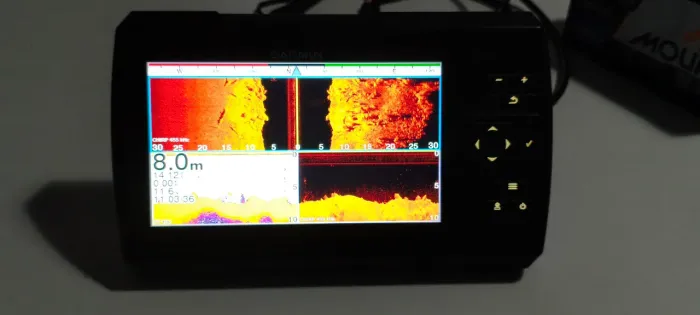 Sonar Garmin Striker Vivid SV 7"
