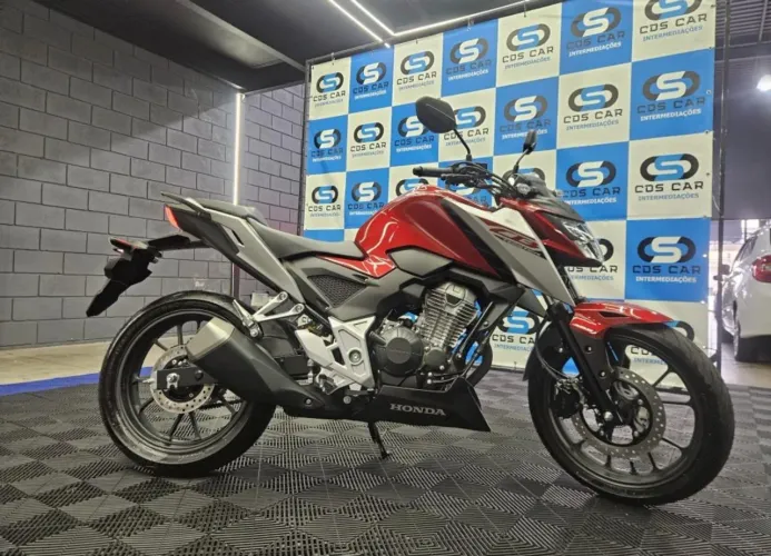 Honda CB 300f Twister Flex 2026
