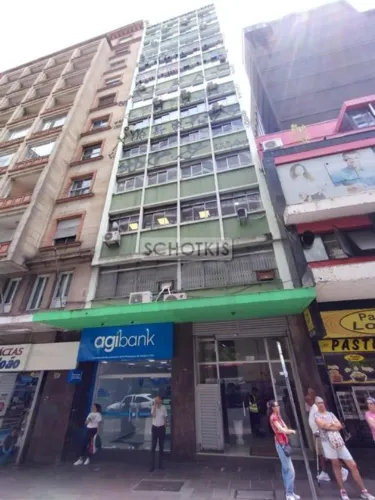 IMOBILIÁRIA SCHOTKIS ALUGA SALA COMERCIAL NA SENADOR SALGADO FILHO, 7º ANDAR, LATERAL, ENS