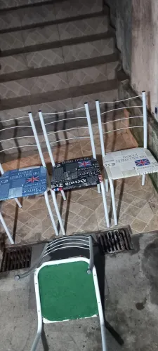 Jogo de cadeiras