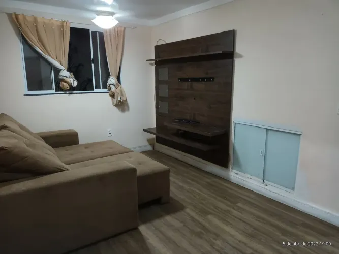 Vendo casa com kitnets