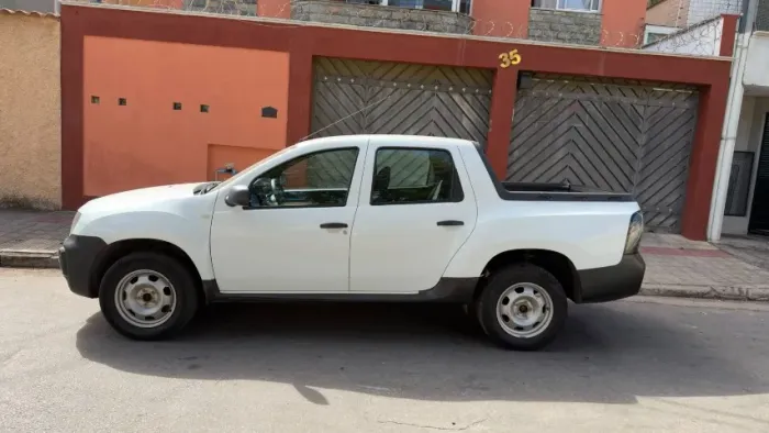 Renault Duster Oroch PRO 1.6 Flex 16V Mec. 2024