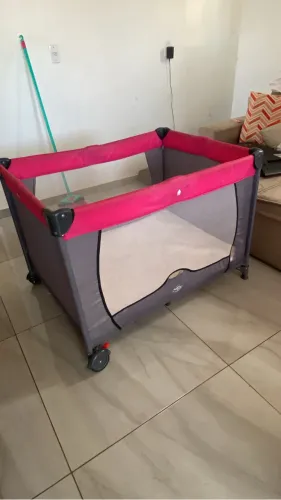Vendo Chiqueirinho com Colchão 