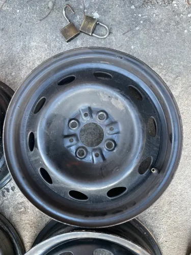 Roda de ferro aro do 14 original Fiat Strada Fiorino Doblo