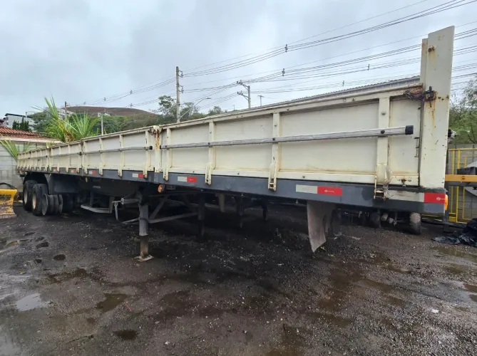 Carreta carga seca 2011 R$39.990,00