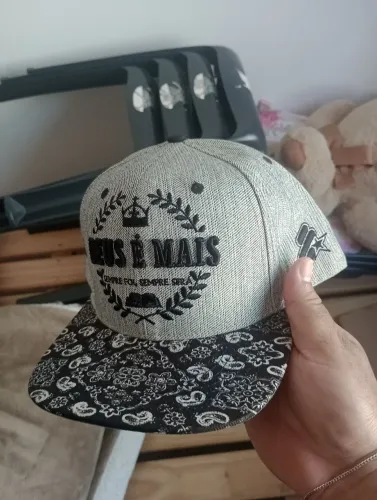 Boné Deus é mais Thiagão