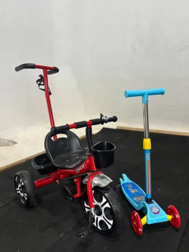 Motinho e patinete infantis 