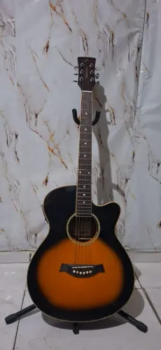 Lindo violão vooga elétrico