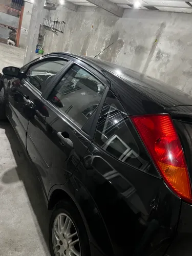 Ford Focus 1.6 S/se/se Plus Flex 8v/16v 5P 2009