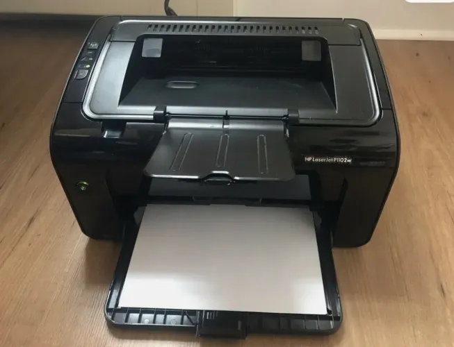 Impressora HP P 1102w