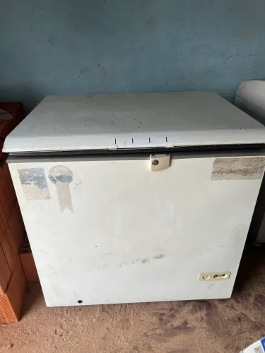 Vendo freezer horizontal 310litros