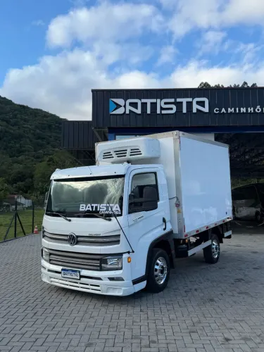 Delivery Express - Bau Refrigerado 3.5m - CNH B