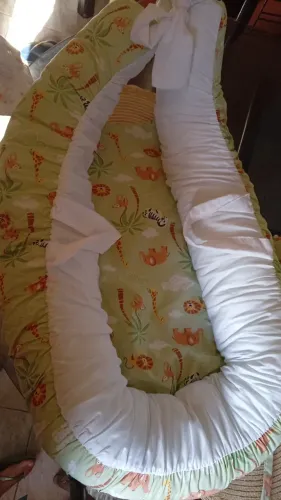 Ninho para menino com almofada estampados novos comprei verde tive menina comprei rosa