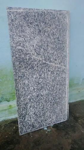 Granito 0,98 x 0,43
