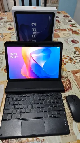 Redmi Pad 2 8GB/256GB + capa + teclado/mouse + caneta