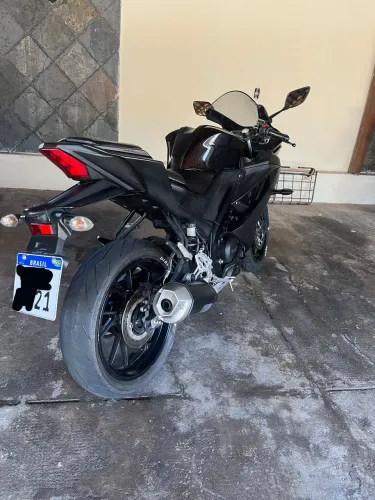 R15