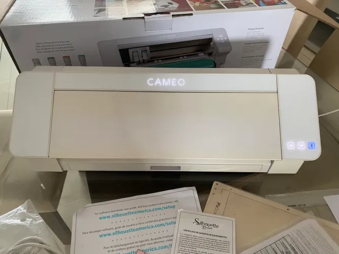 Silhouette cameo 4 completo