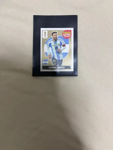 FIGURINHA LIONEL MESSI LEGEND OURO - ÁLBUM DA COPA 2026
