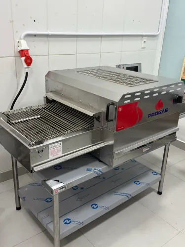 Forno esteira para pizza Progás