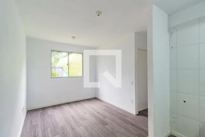 Apartamento à Venda - Jardim das Flores, 2 Quartos, 40 m2