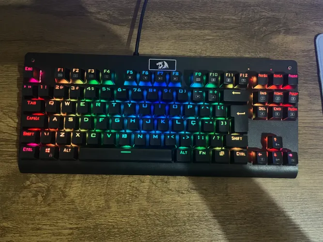 Teclado Mecânico Redragon Dark Avenger RGB - Switch BLUE