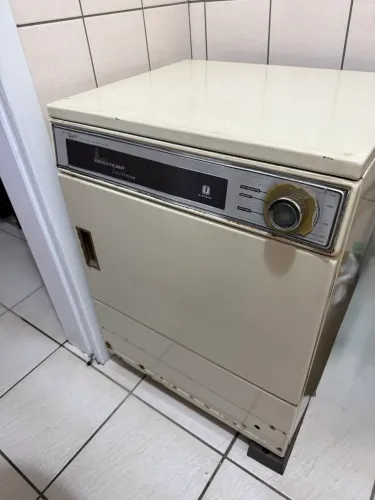 Vendo secadora de roupa 