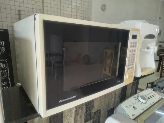 Microondas Continental