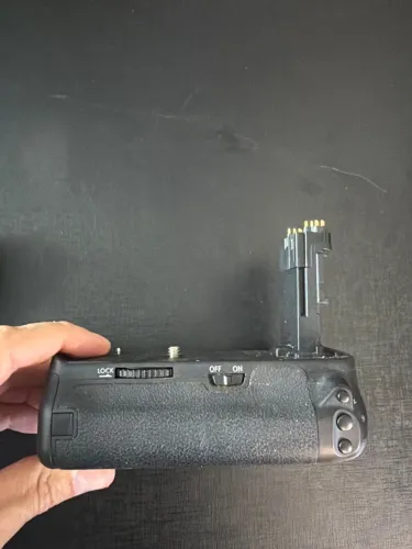 Vertical Grip 6D 