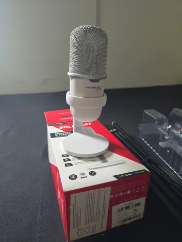 Microfone HyperX Solocast Branco