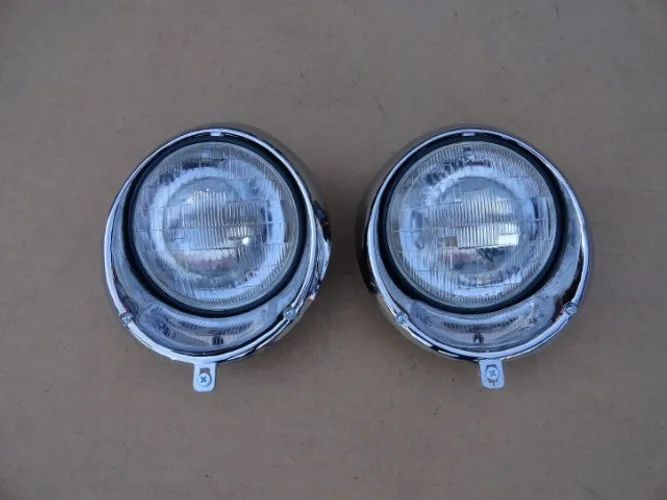 Farol Dianteiro Tremendão Fusca Até 1972 E Mercedes Benz - Par