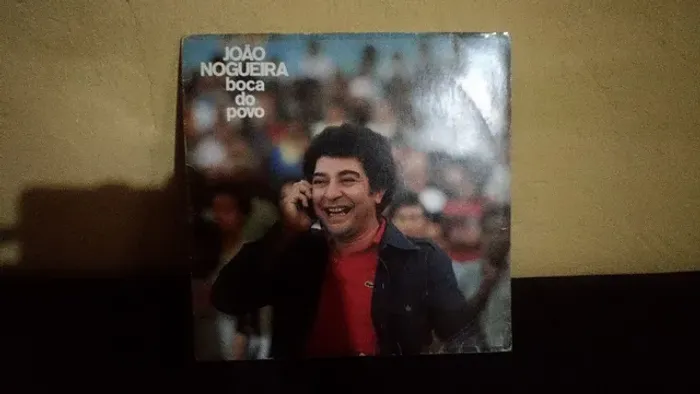 Lp vinil João Nogueira, bom estado capa e disco, envio qq local.