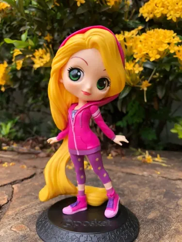 Rapunzel Enrolados Disney Q Posket qposket boneca